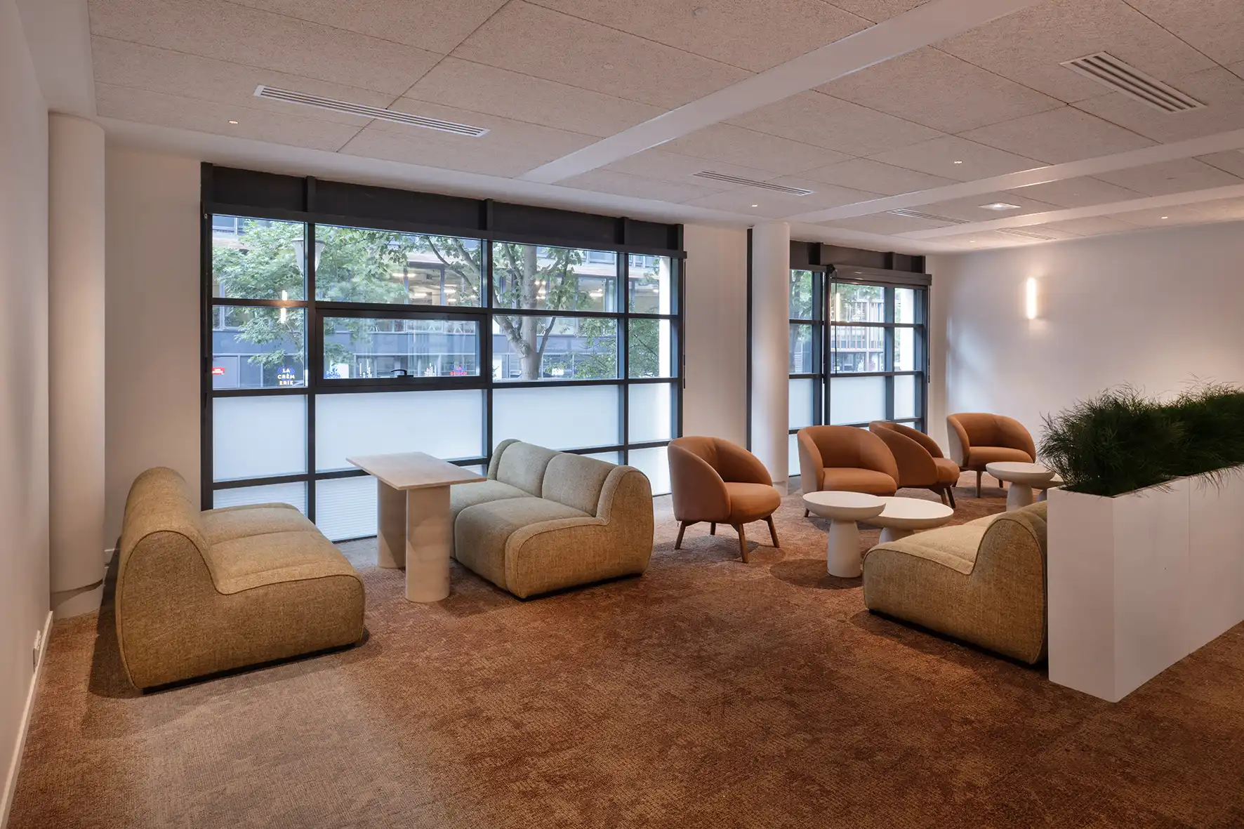 4494w Issy Les Moulineaux sept25