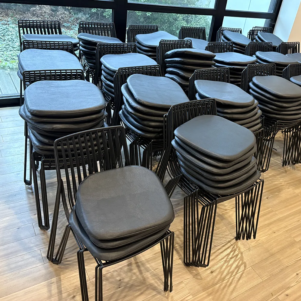 Massproductions-Tio Chair-001